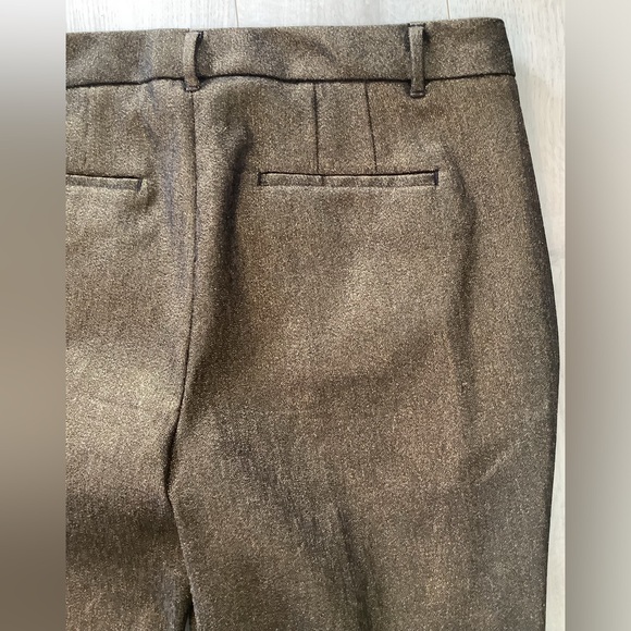 White House Black market lurex Jaguared Metallic gold slim ankle slim pants. - Picture 9 of 15